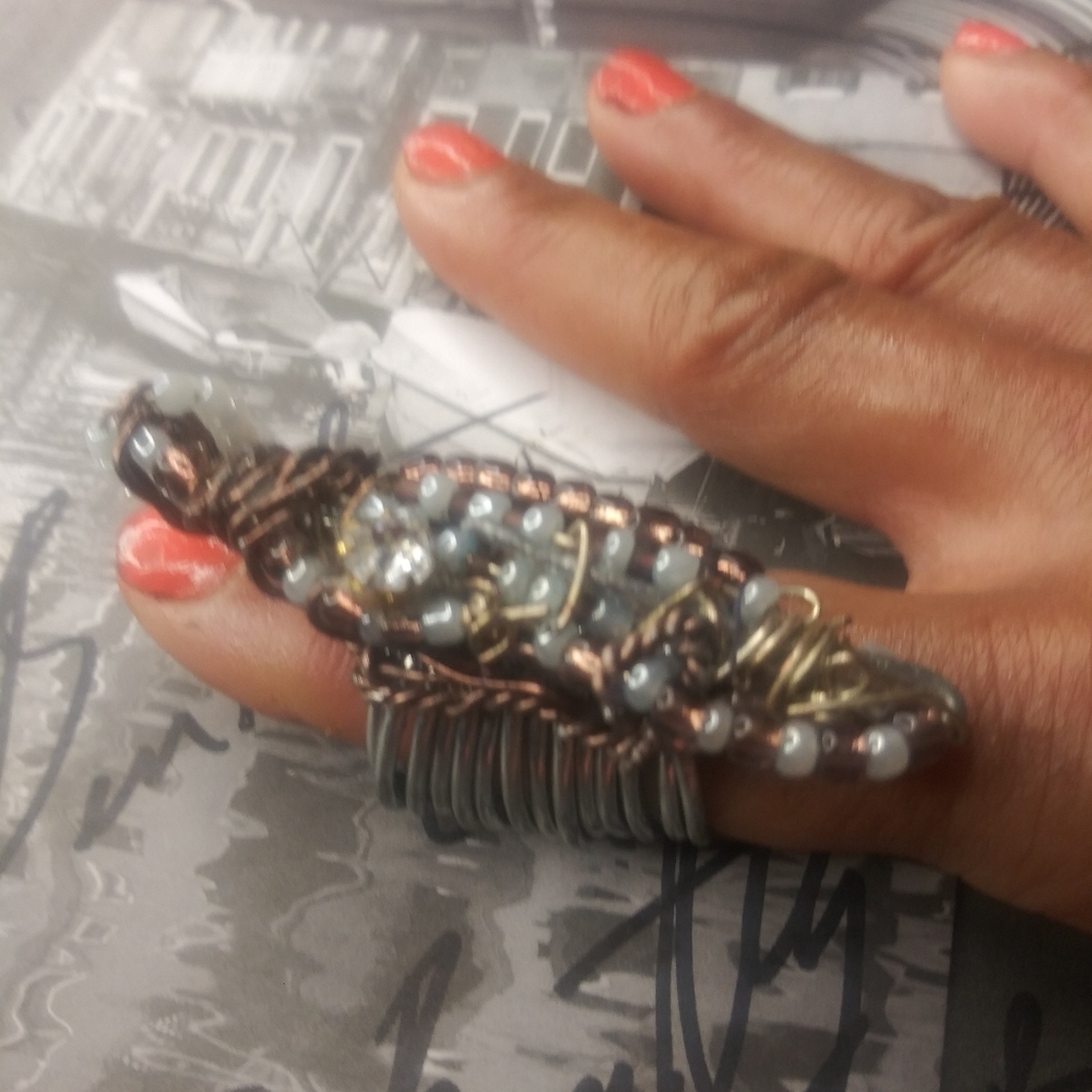 Jewelry - Picture 5 of 14